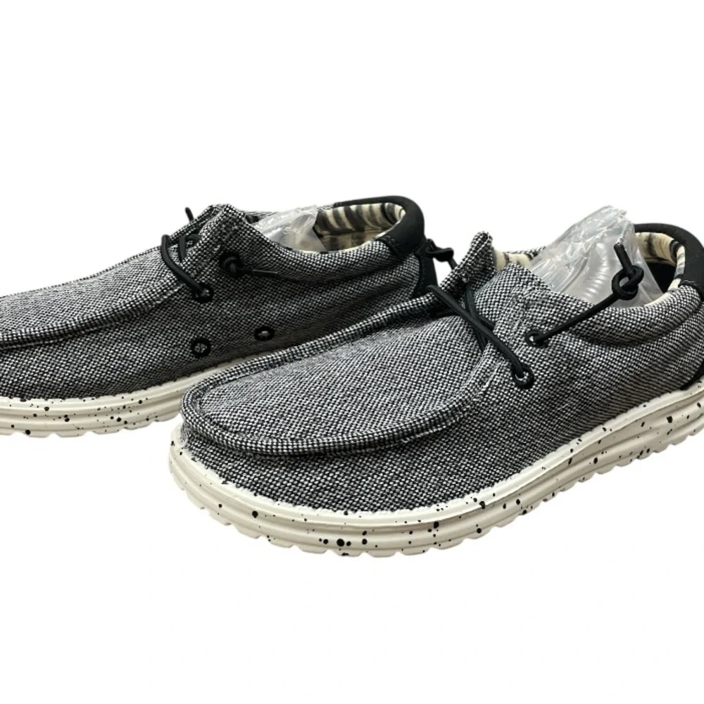 Men’s Gray Canvas Lace Up Casual Shoes Machine Washable Size 7 New in Box